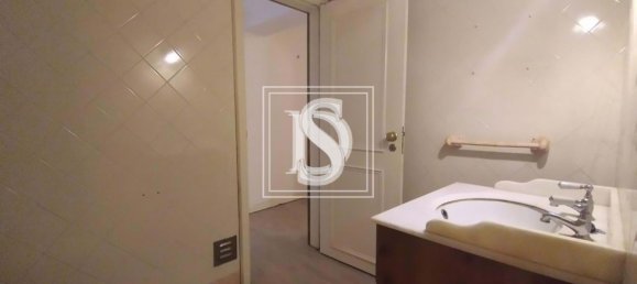 7 bedrooms House in Rio de Mouro, Portugal No. 165938 20