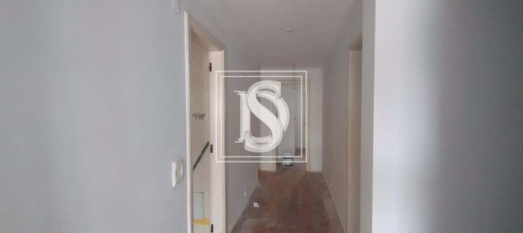 7 bedrooms House in Rio de Mouro, Portugal No. 165938 3