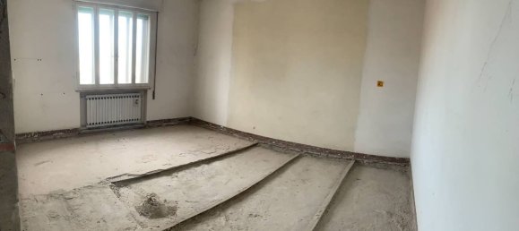 10 rooms House in Ferrara, Italy No. 289106 13