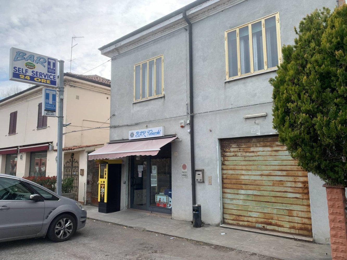 10 rooms House in Ferrara, Italy No. 289106