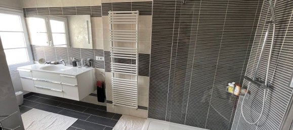 3 bedrooms House in Perigueux, France No. 108382 8