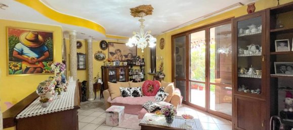3 rooms Apartment in Cambiago, Italy No. 28180 5