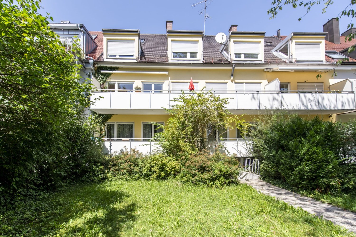 2 rooms Apartment in Munich, Germany No. 125613