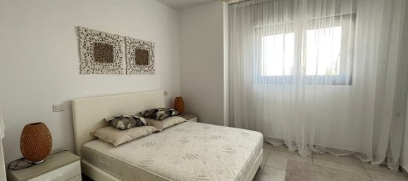 Casa de 3 dormitorios en Paphos, Cyprus No. 10028 8