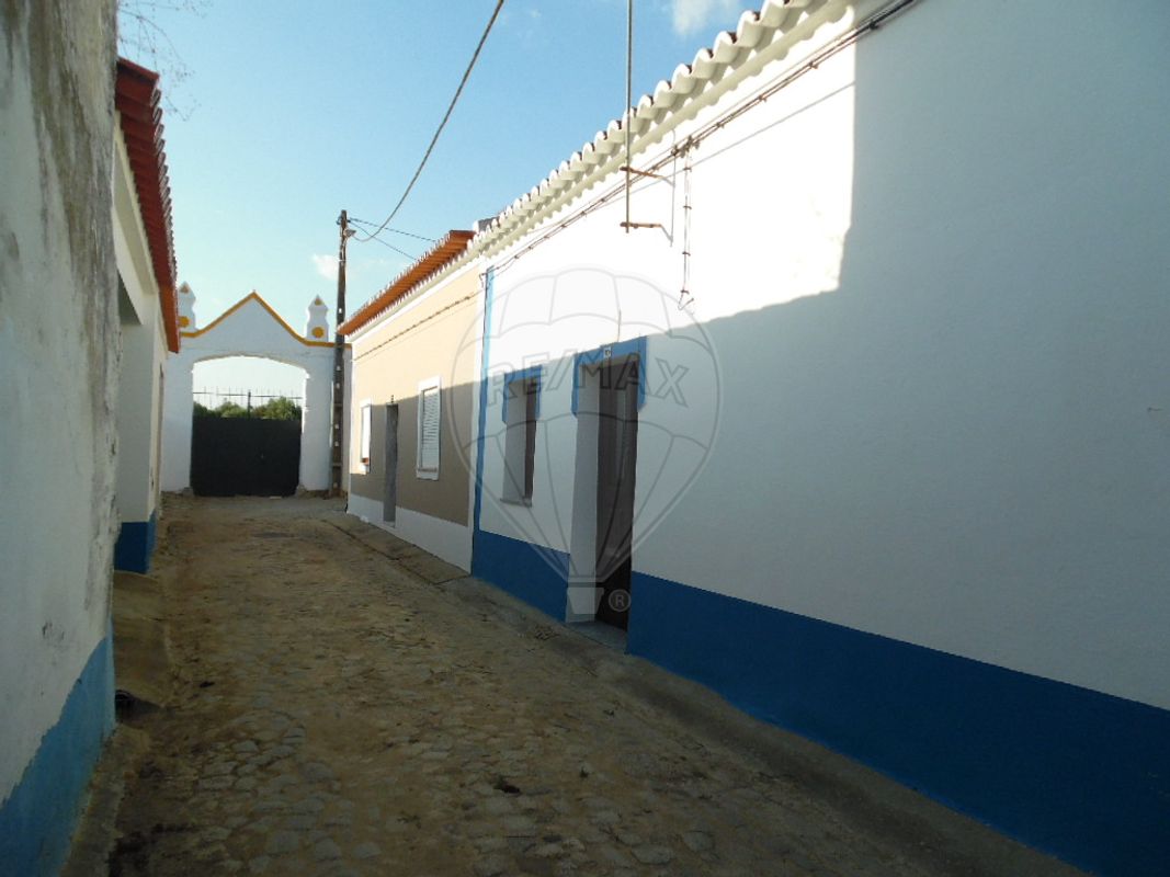 Casa de 3 dormitorios en Reguengos de Monsaraz, Portugal No. 16899