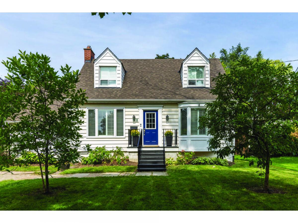 4 bedrooms House in Oakville, Canada No. 987