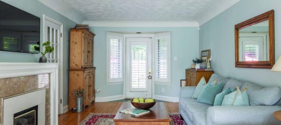 4 bedrooms House in Oakville, Canada No. 987 8