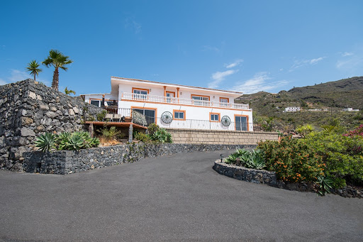 6 bedrooms House in Adeje, Spain No. 139188