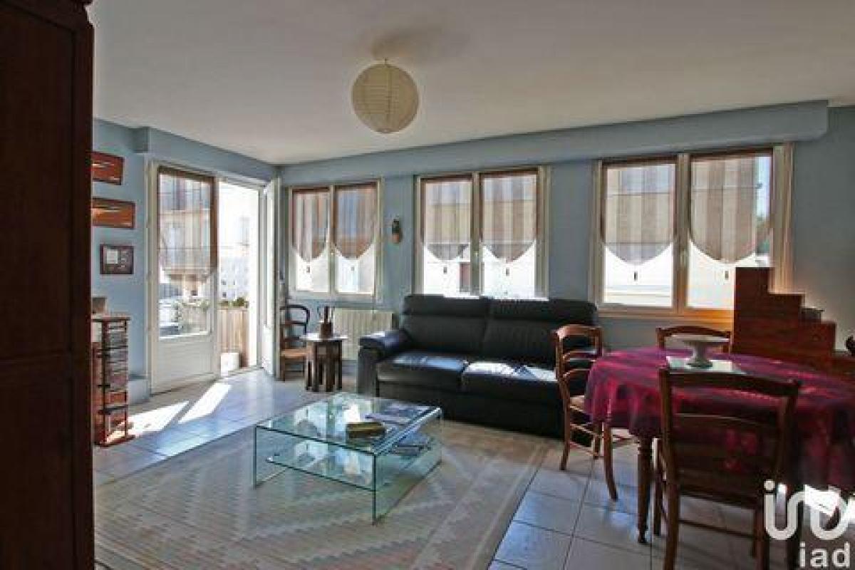 Кондоминиум  с 2 спальнями в Руайан, Франция № 23506