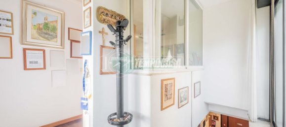 3 rooms Apartment in Rome, Italy No. 158519 19