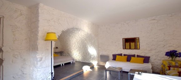 7 bedrooms House in Uzes, France No. 188991 17