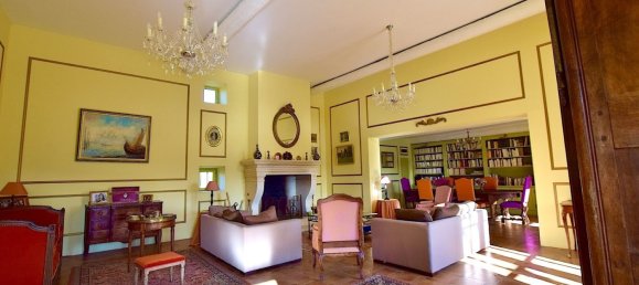 7 bedrooms House in Uzes, France No. 188991 9