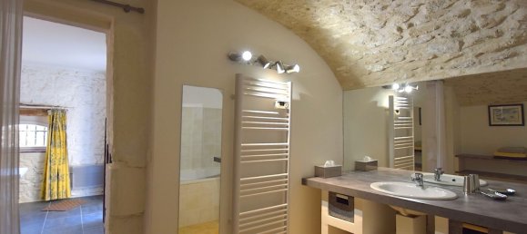 7 bedrooms House in Uzes, France No. 188991 18