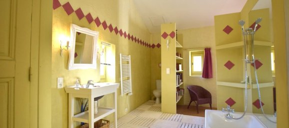 7 bedrooms House in Uzes, France No. 188991 20