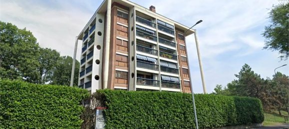 2 bedrooms Apartment in Milan, Italy No. 352398 7