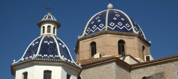 5 bedrooms Villa in Altea, Spain No. 285046 2