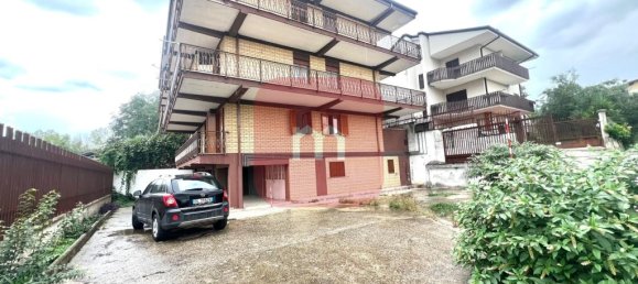 3 bedrooms Apartment in Frosinone, Italy No. 48261 31