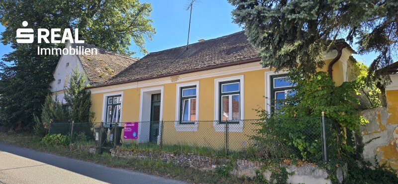 5 rooms House in Schrattenthal, Austria No. 252605