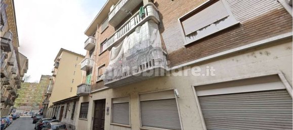 1 bedroom Apartment in Turin, Italy No. 10142 4