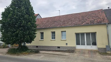 3 rooms House in Hauskirchen, Austria No. 142774