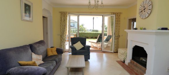 2 bedrooms Apartment in Casares, Spain No. 104722 2