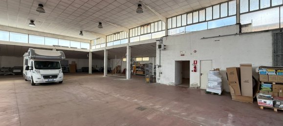 900m² Warehouse in Rome, Italy No. 301768 12