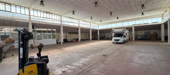 900m² Warehouse in Rome, Italy No. 301768 14