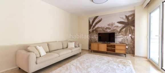 Apartamento de 4 dormitorios en Marbella, Spain No. 107481 6