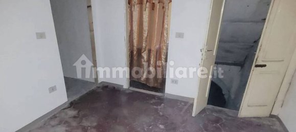 2-Zimmer Gewerbliche Immobilie in Ovada, Italy, Nr. 105915 7