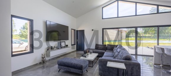 Villa de 4 dormitorios en Buellas, France No. 204290 28