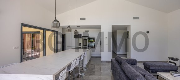 Villa de 4 dormitorios en Buellas, France No. 204290 4