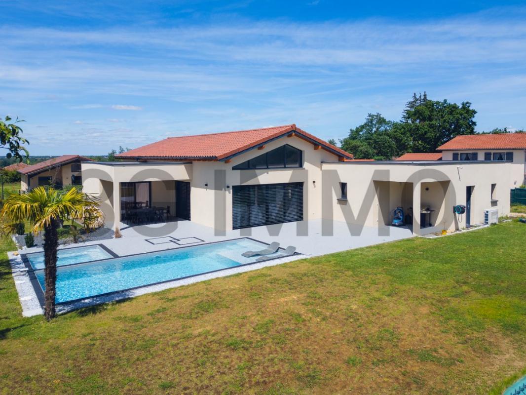 Villa T4 em Buellas, France N.º 204290