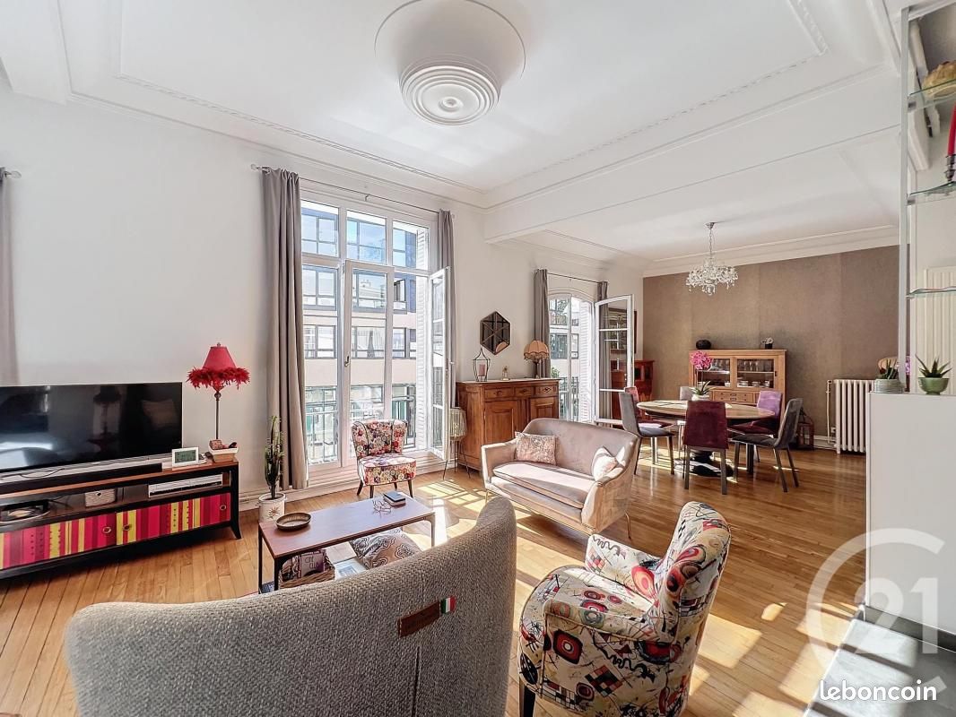 3 Schlafzimmer Wohnung in Reims, France, Nr. 95104