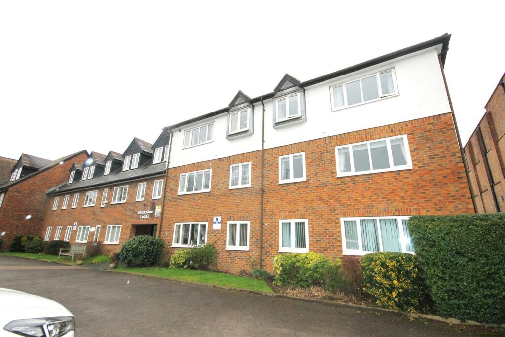 1 bedroom Apartment in Beckenham, United Kingdom No. 1110