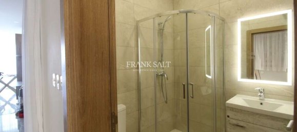 3 bedrooms Apartment in Marsalforn, Malta No. 5914 4