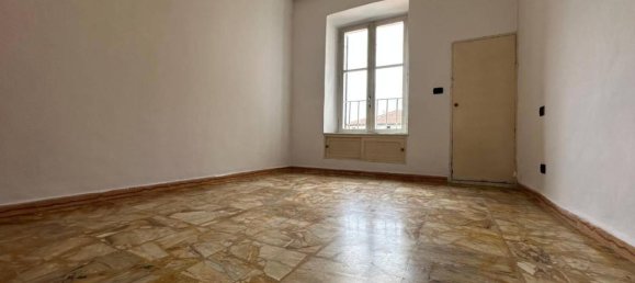 3 rooms Apartment in Venaria Reale, Italy No. 38149 8