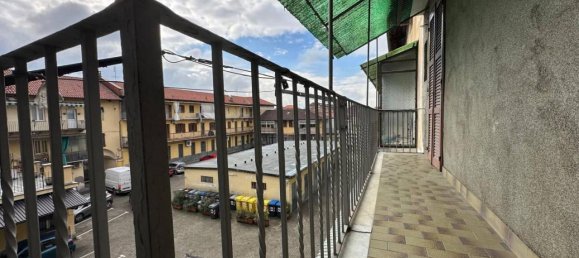 3 rooms Apartment in Venaria Reale, Italy No. 38149 14