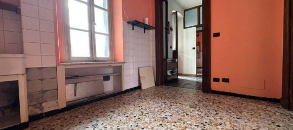 3 rooms Apartment in Venaria Reale, Italy No. 38149 6