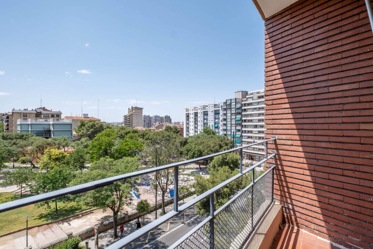 5 Schlafzimmer Wohnung in Zaragoza, Spain, Nr. 159660