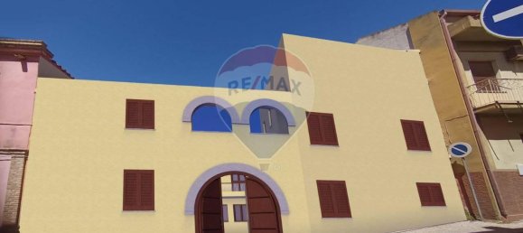 Casa de 9 habitaciónes en Sinnai, Italy No. 32074 13