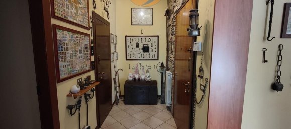 3 rooms Apartment in Biassono, Italy No. 260014 20