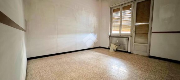 4 rooms Apartment in Tortona, Italy No. 8475 16