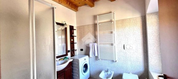 4 Schlafzimmer Haus in Solto Collina, Italy, Nr. 211473 27