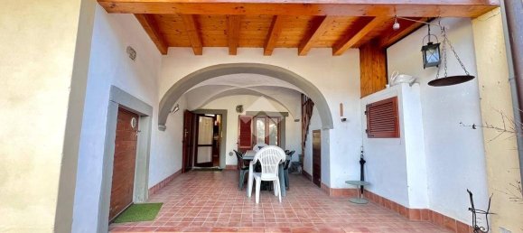 4 Schlafzimmer Haus in Solto Collina, Italy, Nr. 211473 12
