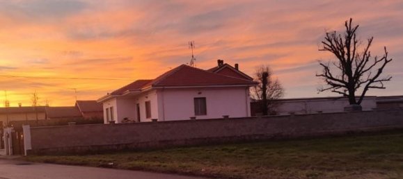 Вилла с 6 комнатами в Алессандрия, Италия № 224453 30