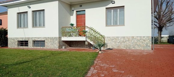 Вилла с 6 комнатами в Алессандрия, Италия № 224453 31