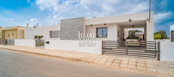 3 bedrooms House in Deryneia, Cyprus No. 24060 29