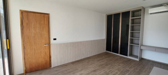 4 bedrooms Villa in Kathu, Thailand No. 8596 15