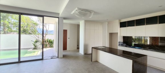 4 bedrooms Villa in Kathu, Thailand No. 8596 25