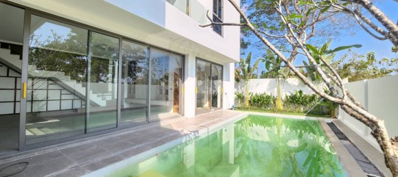 4 bedrooms Villa in Kathu, Thailand No. 8596 5